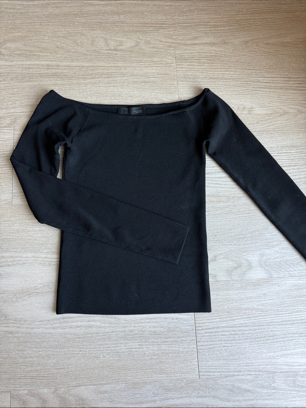 Zara Black Off-the-Shoulder Slim Knit Sweater